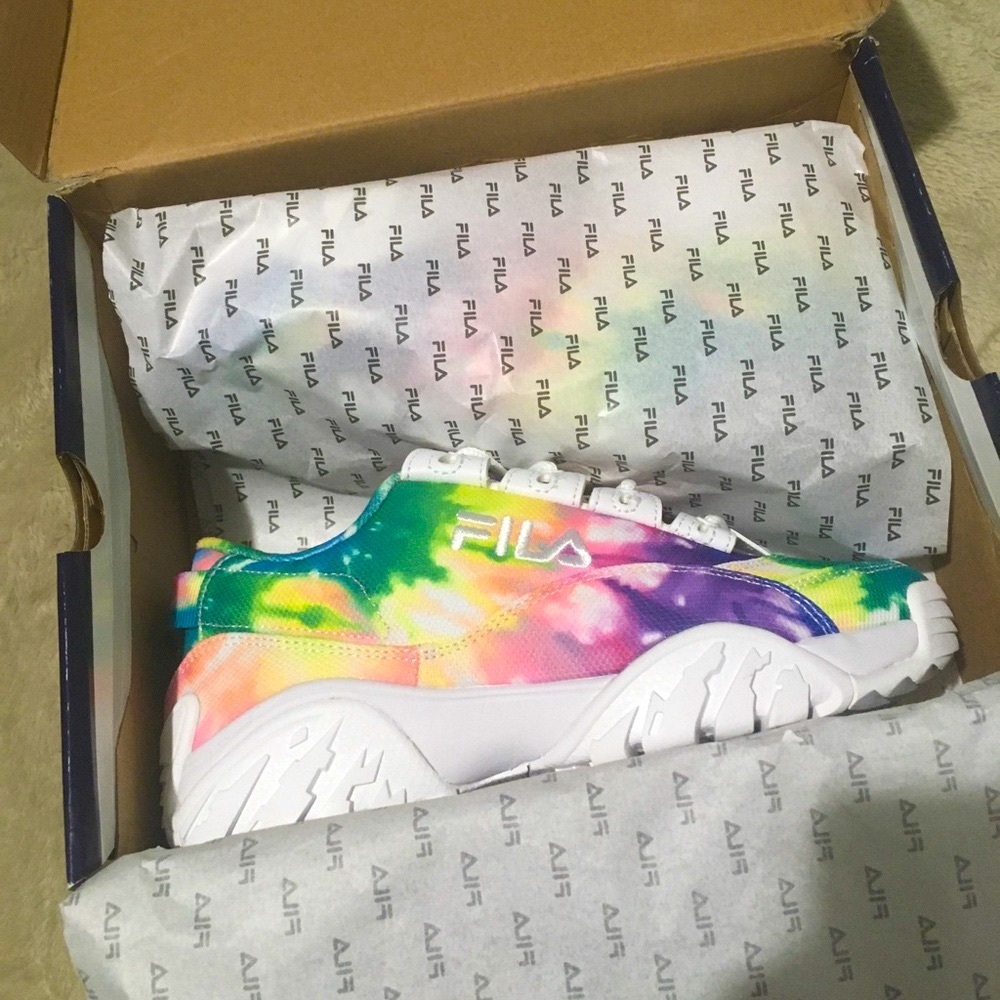 Fila Tie Dye Provenance x Fixture Sneakers BNIB - Picture 5 of 16